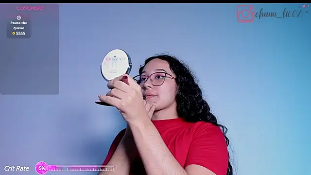 Snapshot of chunn_liioo chatting on February 28, 3:48 am chunn liioo online show from February 28, 3:48 am