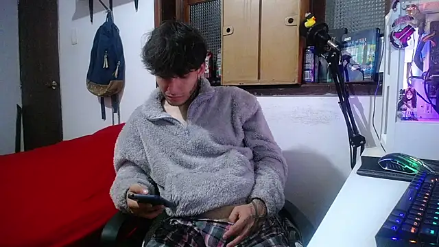 esjrobles online show from March 5, 6:23 am