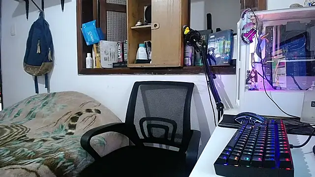 esjrobles online show from February 28, 7:46 pm