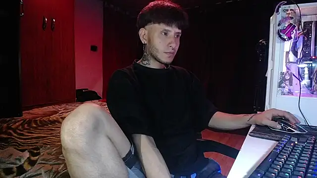 esjrobles online show from March 17, 2:52 am