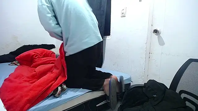 esjrobles online show from October 4, 12:28 pm