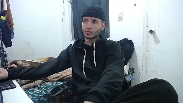 esjrobles online show from September 21, 7:52 pm