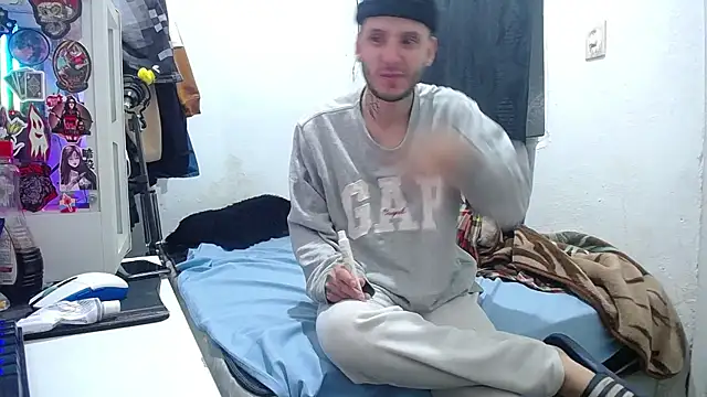 esjrobles online show from September 24, 12:11 pm