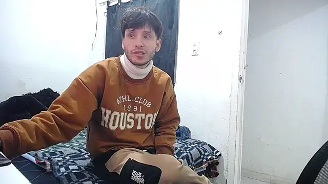 esjrobles online show from September 9, 1:09 pm