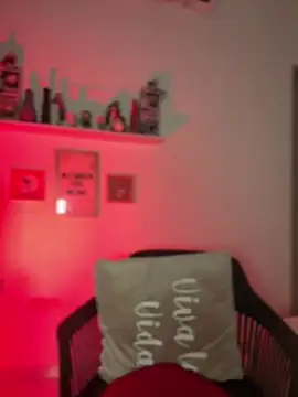 Snapshot of Pink_Jazmin chatting on June 19, 12:38 am Pink Jazmin online show from June 19, 12:38 am