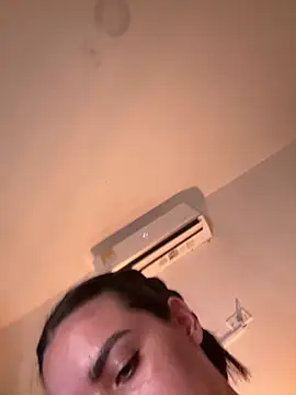 Pink Jazmin online show from April 16, 1:17 am