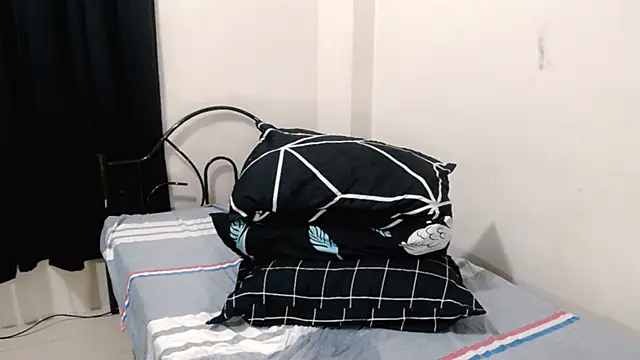 Nathalie Heartxoxo69 online show from January 17, 12:31 pm