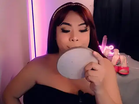 Nathalie Heartxoxo69 online show from March 25, 3:33 pm