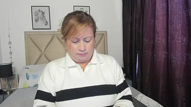 Snapshot of MonyCassius chatting on July 15, 12:34 pm MonyCassius online show from July 15, 12:34 pm