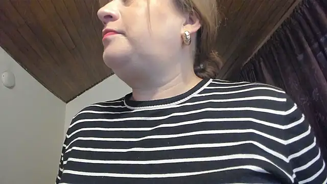 MonyCassius online show from February 4, 12:33 pm