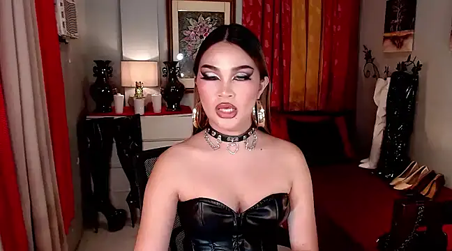 QueenOfDomina online show from March 7, 8:56 am