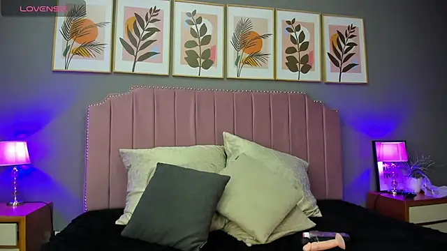 Snapshot of Arianny_DH chatting on February 20, 3:45 am Arianny DH online show from February 20, 3:45 am