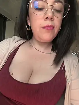 Bella fournier online show from April 2, 12:40 am