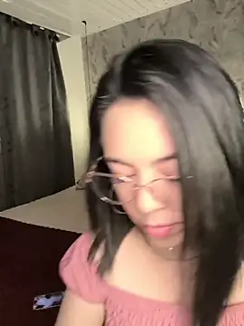 Bella fournier online show from April 5, 11:11 pm