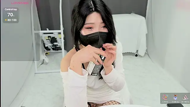 Mirai-Chan486 online show from March 19, 12:45 pm