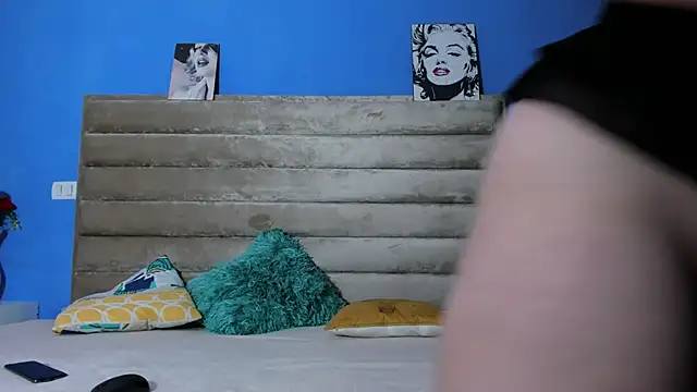 KyleDoom online show from March 22, 12:29 pm