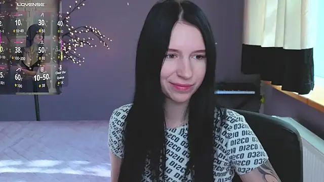 KarolinaBlacks online show from May 16, 5:28 am