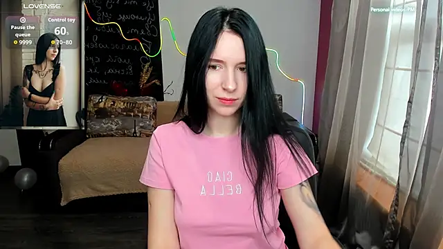 KarolinaBlacks online show from April 4, 5:36 am