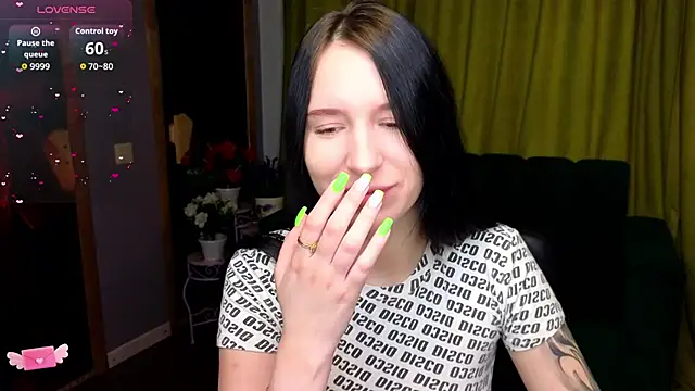 KarolinaBlacks online show from March 22, 6:26 am