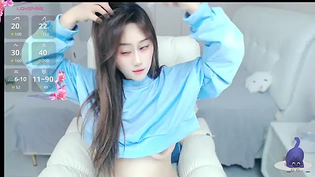 Sexyxiao 520 online show from May 13, 5:14 am
