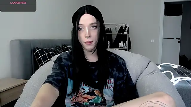 Dasha M online show from October 16, 8:00 am