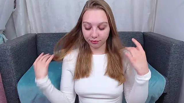 bellaa love  online show from November 4, 12:36 am