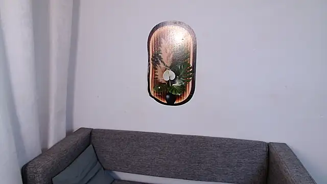 Snapshot of bellaa_love_ chatting on June 19, 12:05 am bellaa love online show from June 19, 12:05 am
