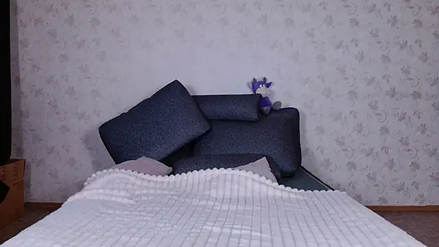 Snapshot of bellaa_love_ chatting on June 24, 12:20 am bellaa love online show from June 24, 12:20 am
