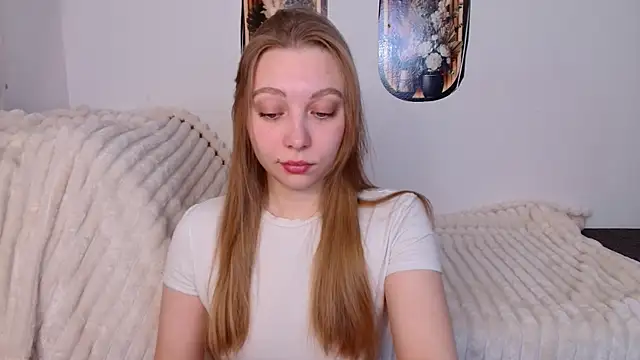 bellaa love  online show from April 14, 12:26 am