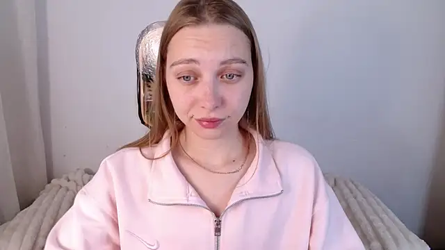 bellaa love  online show from May 25, 12:54 am
