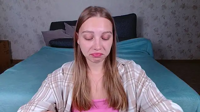Snapshot of bellaa_love_ chatting on July 21, 12:13 am bellaa love online show from July 21, 12:13 am