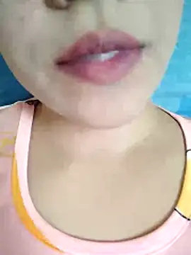 Snapshot of Anki-doll chatting on November 7, 5:34 am Anki-doll online show from November 7, 5:34 am