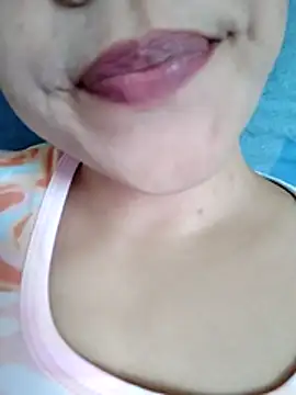 Anki-doll online show from December 5, 5:39 am