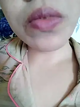 Anki-doll online show from February 8, 5:38 am