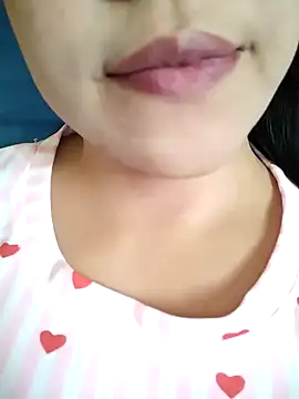 Anki-doll online show from April 6, 5:41 am