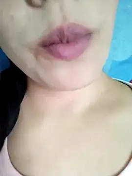 Snapshot of Anki-doll chatting on November 20, 5:41 am Anki-doll online show from November 20, 5:41 am