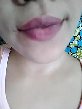 Snapshot of Anki-doll chatting on September 19, 6:06 am Anki-doll online show from September 19, 6:06 am