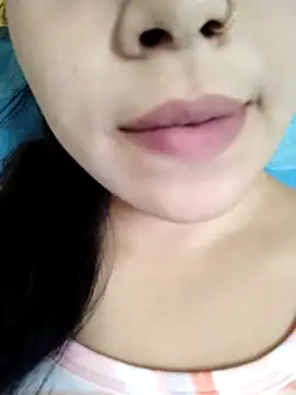 Snapshot of Anki-doll chatting on November 23, 5:50 am Anki-doll online show from November 23, 5:50 am