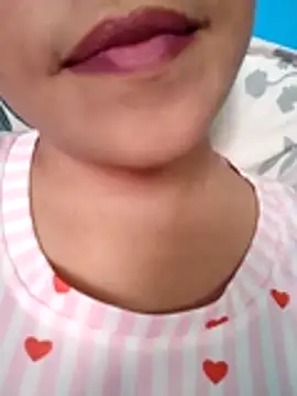 Snapshot of Anki-doll chatting on June 16, 5:40 am Anki-doll online show from June 16, 5:40 am