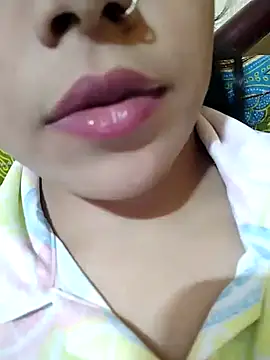 Snapshot of Anki-doll chatting on March 18, 12:50 pm Anki-doll online show from March 18, 12:50 pm