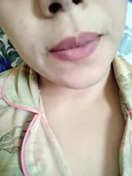 Anki-doll online show from February 20, 6:10 am