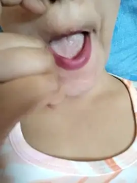 Anki-doll online show from March 27, 8:37 am