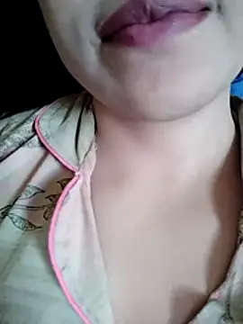 Anki-doll online show from April 9, 5:42 am