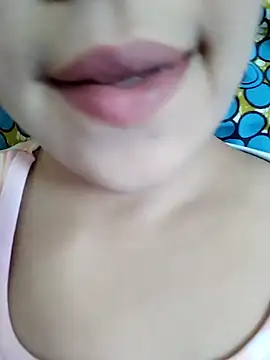 Snapshot of Anki-doll chatting on September 12, 6:02 am Anki-doll online show from September 12, 6:02 am