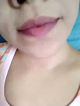 Snapshot of Anki-doll chatting on November 27, 5:30 am Anki-doll online show from November 27, 5:30 am