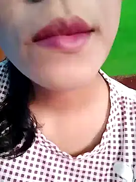 Snapshot of Anki-doll chatting on July 20, 5:37 am Anki-doll online show from July 20, 5:37 am