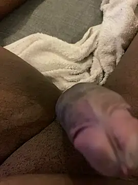 Sexiiiiii97  online show from March 12, 9:30 pm