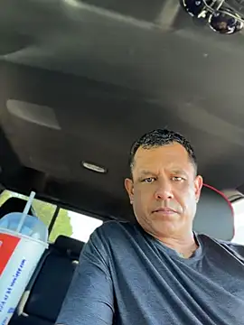 Snapshot of ryansingleton5092 chatting on June 11, 8:17 pm ryansingleton5092 online show from June 11, 8:17 pm