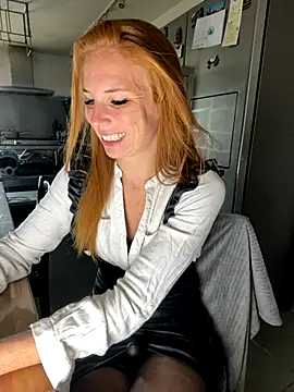 Redhairedteacher online show from September 24, 8:54 am