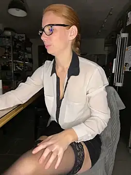 Redhairedteacher online show from November 10, 8:58 pm